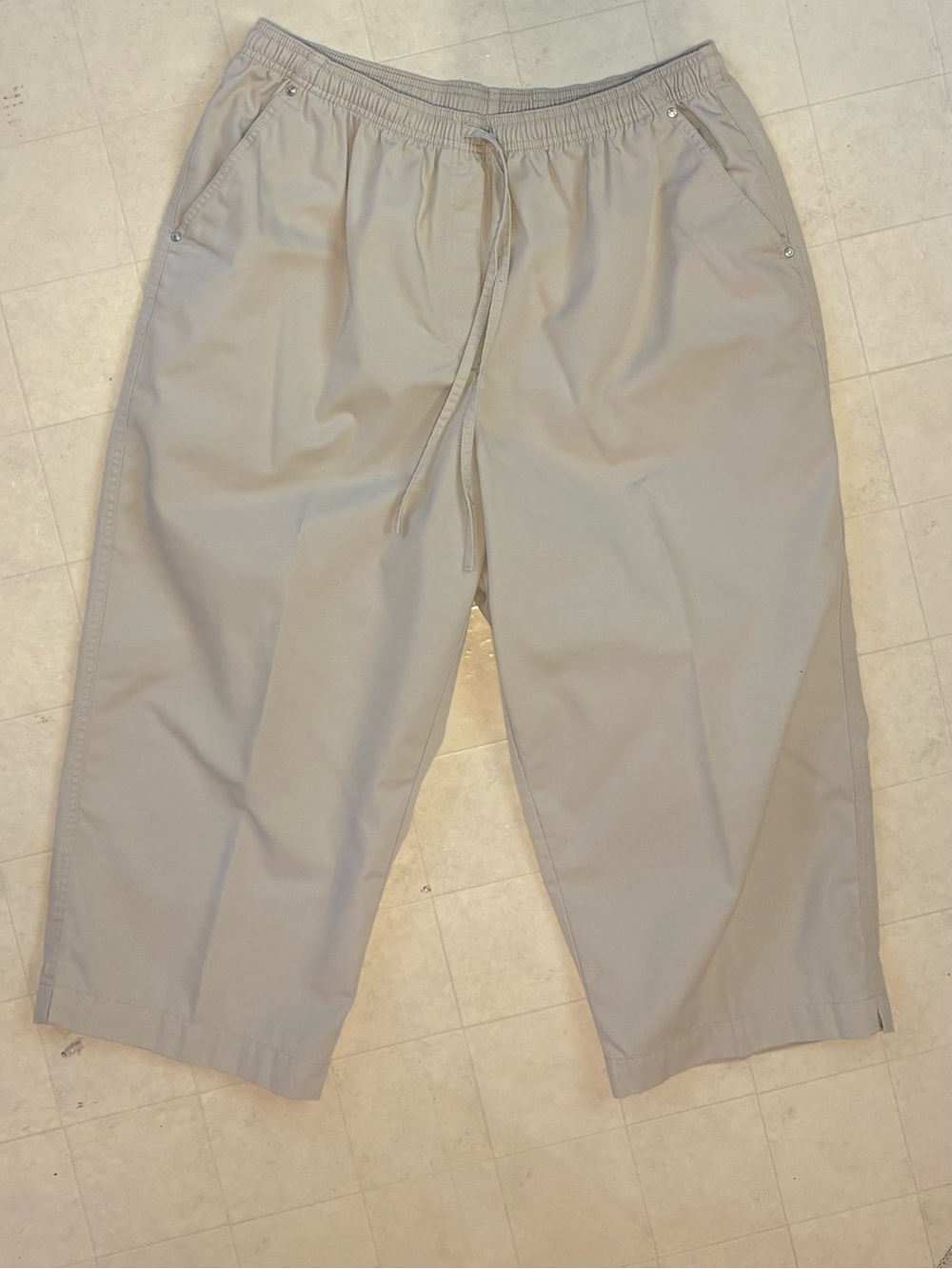 Studio Works Beige Elastic-Waist Casual Capri Size 18
